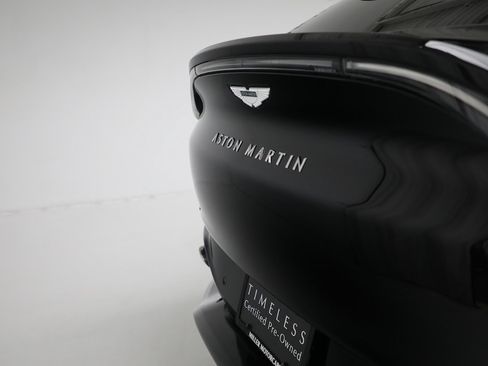 Used 2021 Aston Martin DBX AWD/4WD image 30