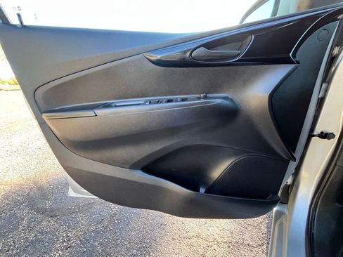 Used 2021 Chevrolet Spark LT image 9