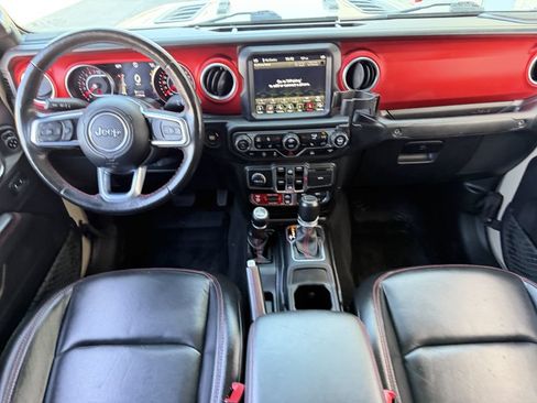 Used 2020 Jeep Gladiator Rubicon AWD/4WD image 13
