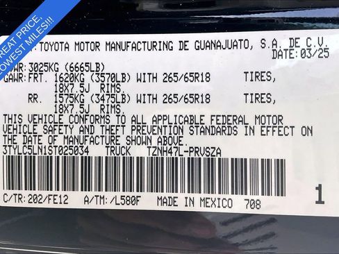 Used 2025 Toyota Tacoma TRD Sport w/ TRD Sport Upgrade Package AWD/4WD image 42