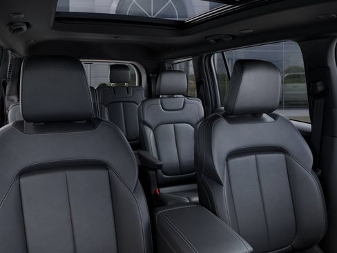 New 2026 Jeep Grand Cherokee L Limited w/ Limited Altitude Package RWD image 27