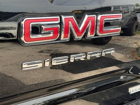 Certified 2024 GMC Sierra 1500 Elevation AWD/4WD image 10