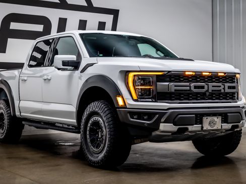 Used 2022 Ford F150 Raptor w/ Equipment Group 801A High AWD/4WD image 30