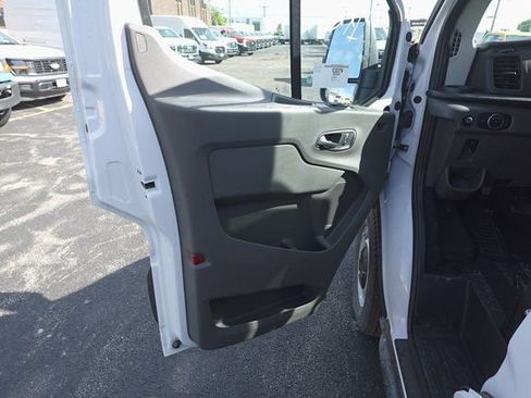 New 2025 Ford Transit 250 Low Roof image 7
