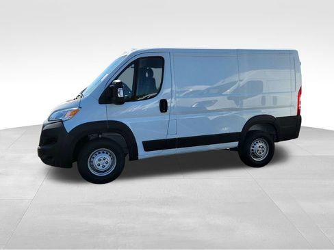New 2025 RAM ProMaster 1500 w/ Convenience Group image 4