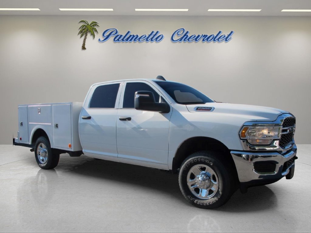 Used 2023 RAM 2500 Tradesman AWD/4WD image 1