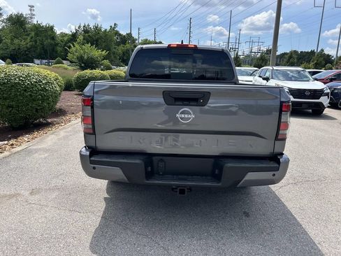 New 2026 Nissan Frontier SV w/ SV Convenience Package RWD image 6