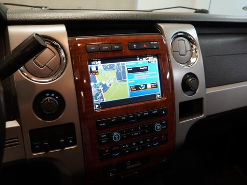 Used 2010 Ford F150 Lariat image 7