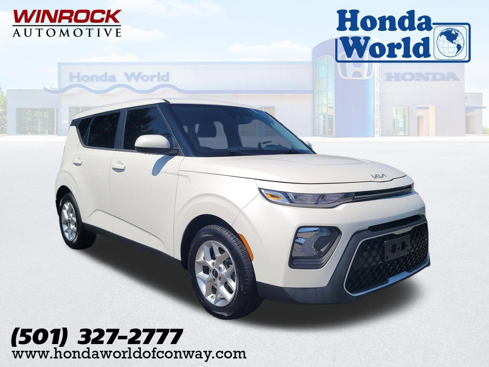 Used 2022 Kia Soul LX w/ Technology Package FWD image 1