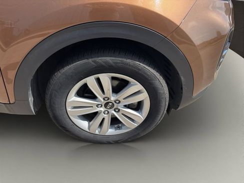 Used 2018 Kia Sportage LX AWD/4WD image 34
