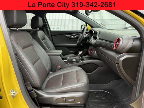 Used 2022 Chevrolet Blazer RS w/ Enhanced Convenience Package image 5