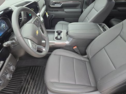 New 2026 Chevrolet Silverado 2500 LTZ w/ LTZ Premium Package image 8