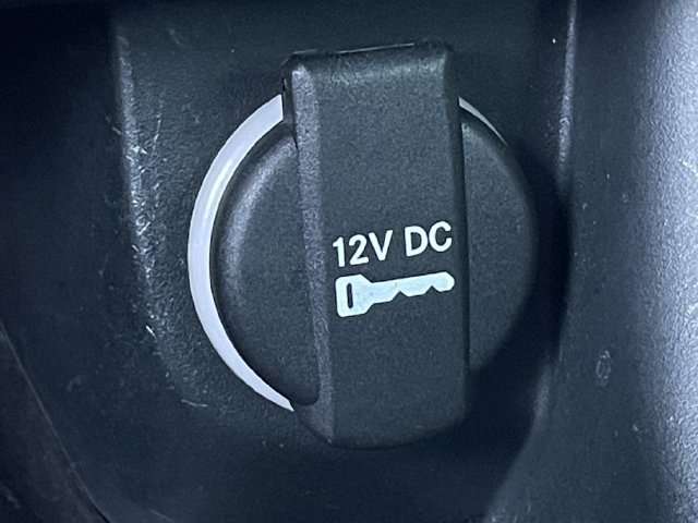 Used 2022 Dodge Charger SXT w/ Blacktop Package RWD image 19