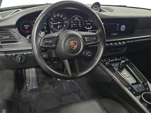 Used 2024 Porsche 911 Carrera S image 4