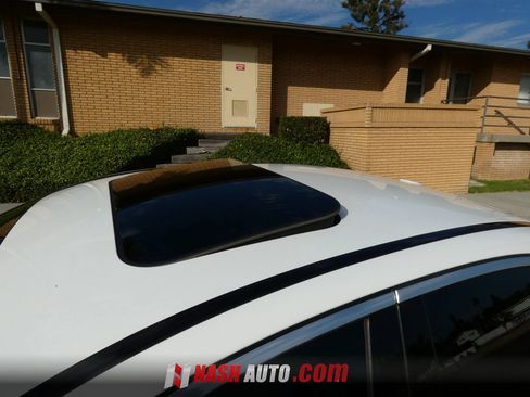 Used 2022 Mercedes-Benz E 350 Sedan image 19