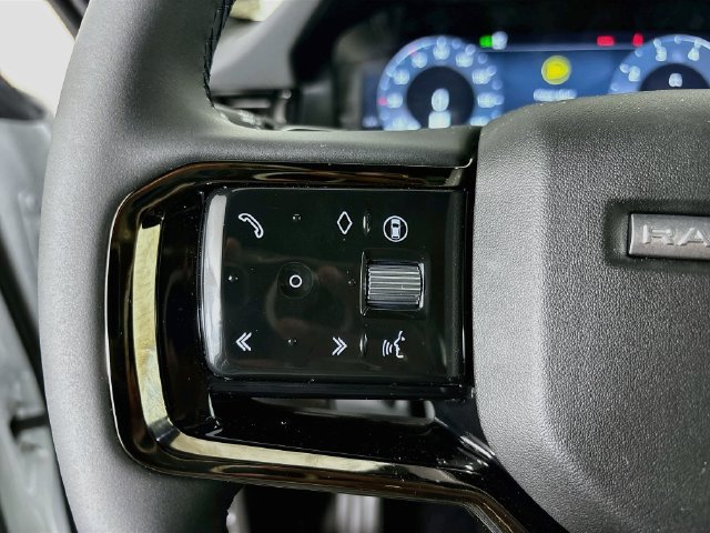 New 2026 Land Rover Range Rover Evoque S AWD/4WD image 10