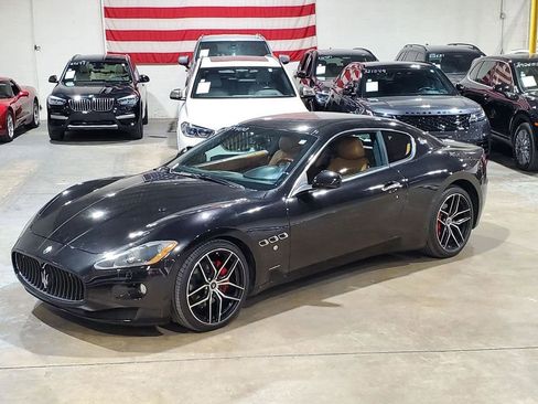 Used 2011 Maserati GranTurismo Coupe image 32