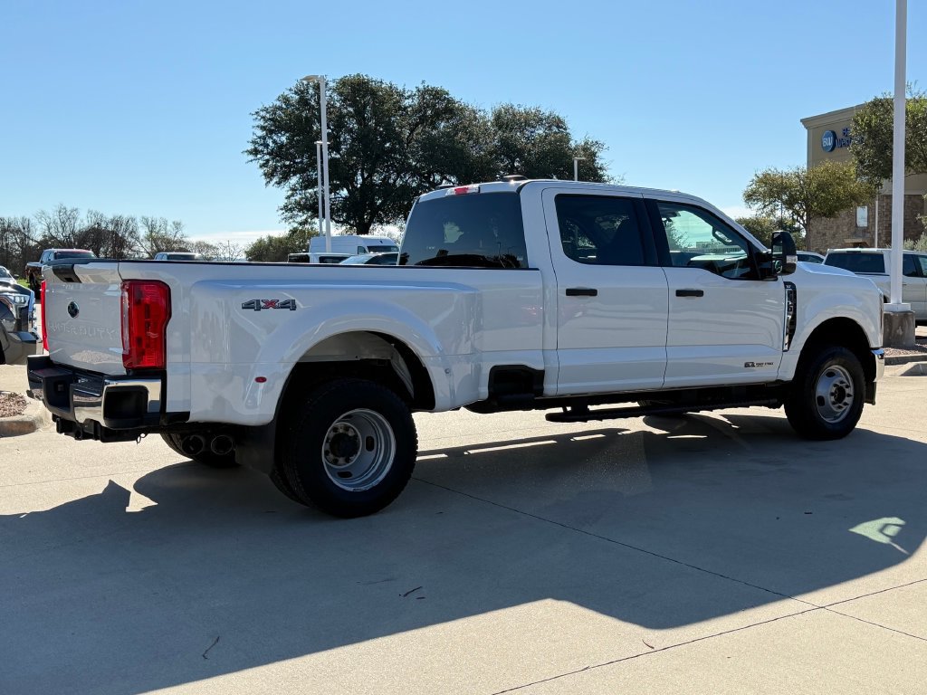 Used 2026 Ford F350 XLT AWD/4WD image 4