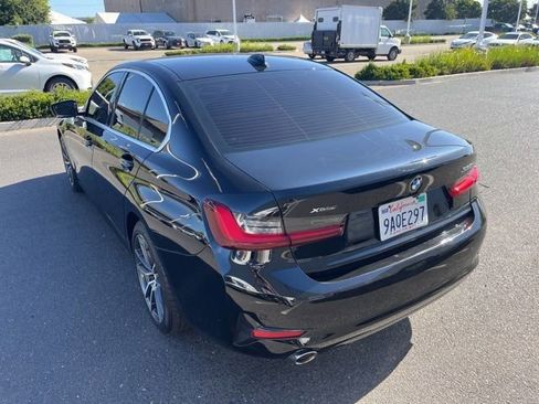 Used 2022 BMW 330i xDrive Sedan w/ Driving Assistance Package AWD/4WD image 7