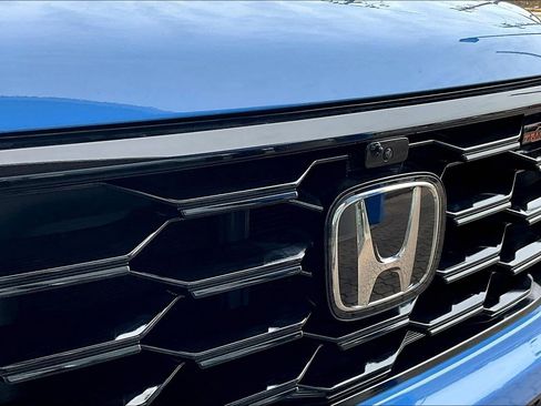 Used 2024 Honda Pilot TrailSport image 35