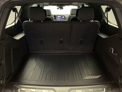 New 2026 Chevrolet Suburban Premier w/ Sun And Tow Package image 32