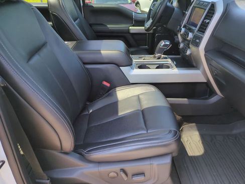 Used 2020 Ford F150 Lariat w/ Equipment Group 502A Luxury AWD/4WD image 23