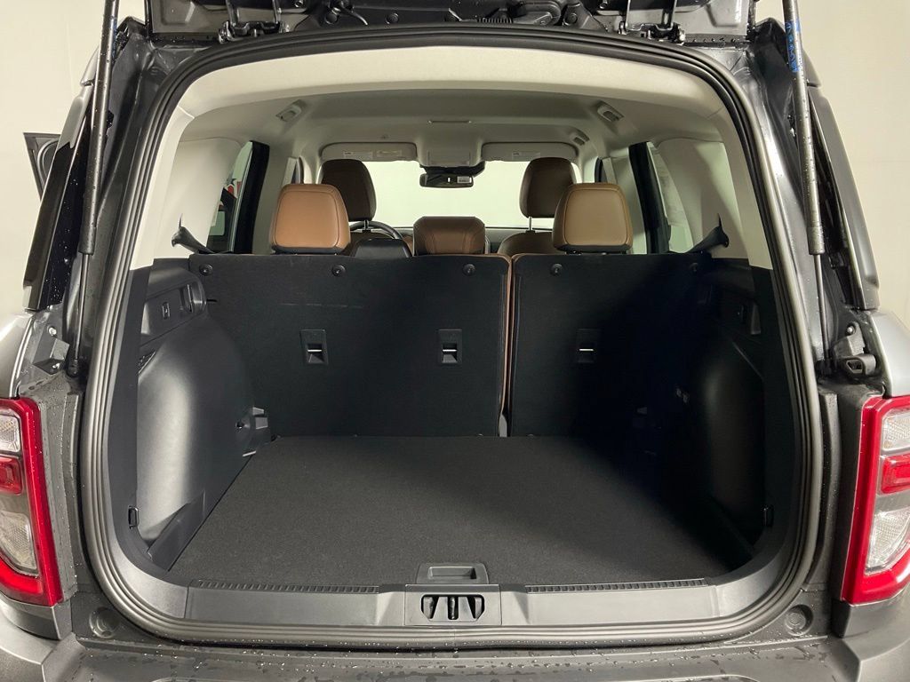 New 2026 Ford Bronco Sport Outer Banks w/ Outer Banks Tech Package+ AWD/4WD image 11