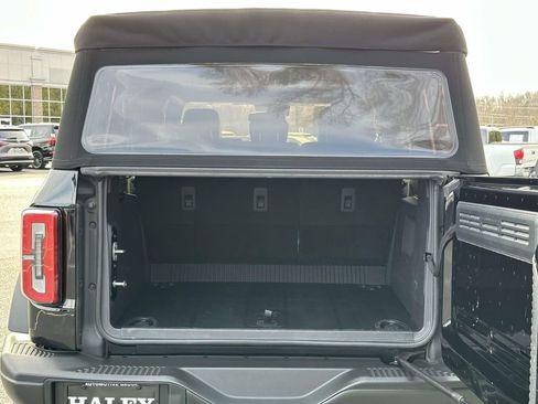 Used 2021 Ford Bronco Badlands image 14