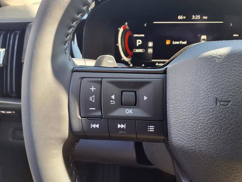 New 2026 Nissan Pathfinder SL AWD/4WD image 6