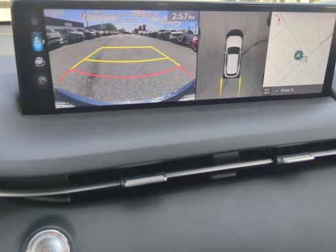 Used 2023 Genesis GV70 2.5T w/ Advanced Package image 21