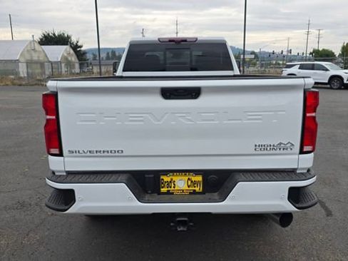 Used 2025 Chevrolet Silverado 2500 High Country w/ Technology Package image 5