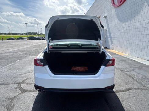 New 2026 Toyota Camry SE w/ Convenience Package FWD image 31