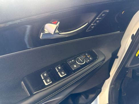 Used 2016 Kia Sorento SX FWD image 19
