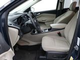 Used 2019 Ford Escape SE image 2