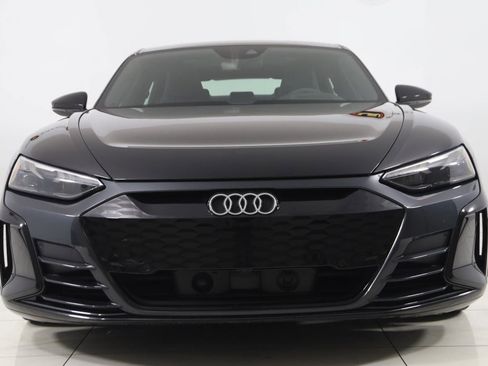 Used 2023 Audi e-tron GT Premium Plus image 64