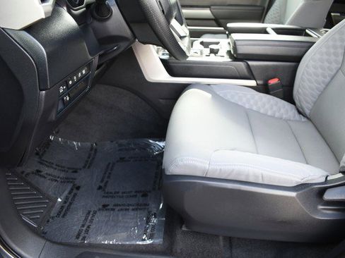 Used 2024 Toyota Tundra SR5 image 15