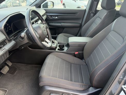 Used 2026 Honda CR-V Sport image 17