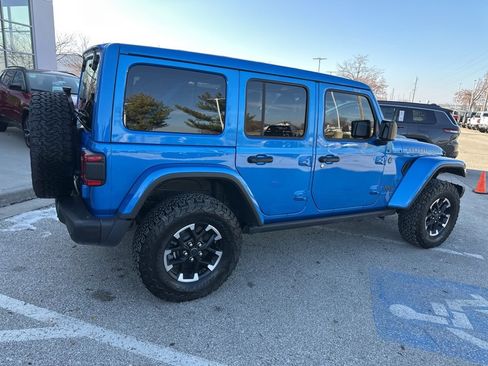 Used 2024 Jeep Wrangler Unlimited Rubicon 4xe image 28