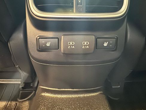 Used 2022 Subaru Outback Limited AWD/4WD image 22