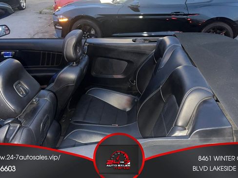 Used 2020 Ford Mustang Premium image 22