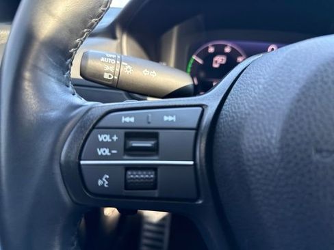 Used 2023 Honda Accord Sport image 25