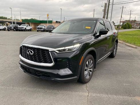 Used 2025 INFINITI QX60 Pure FWD image 3