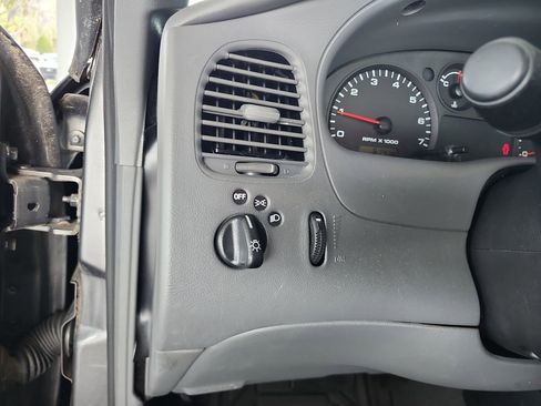 Used 2004 Ford Ranger XL image 13