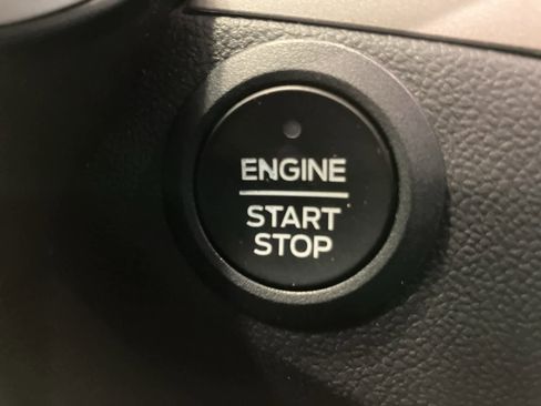 Certified 2022 Ford Escape SEL image 18