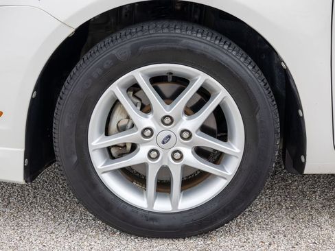 Used 2011 Ford Fusion S FWD image 24