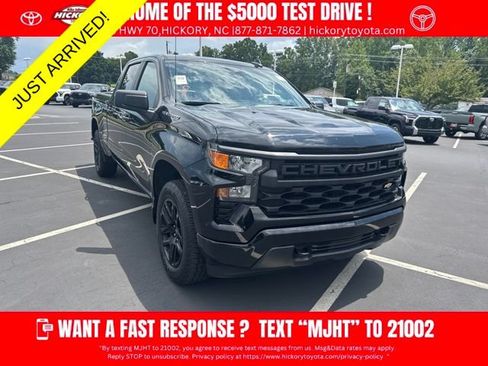 Used 2024 Chevrolet Silverado 1500 Custom AWD/4WD image 1