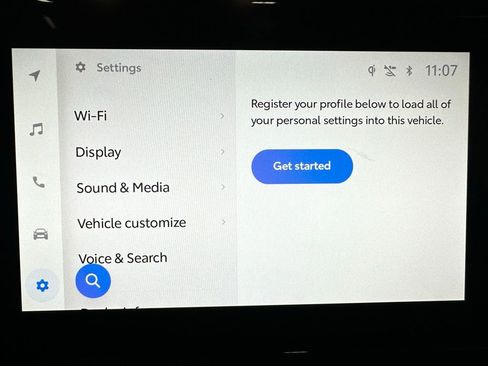 Used 2025 Toyota Corolla Cross XSE w/ Convenience Package image 34