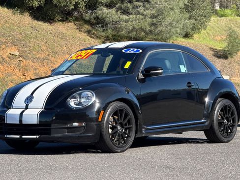 Used 2012 Volkswagen Beetle 2.5 image 7