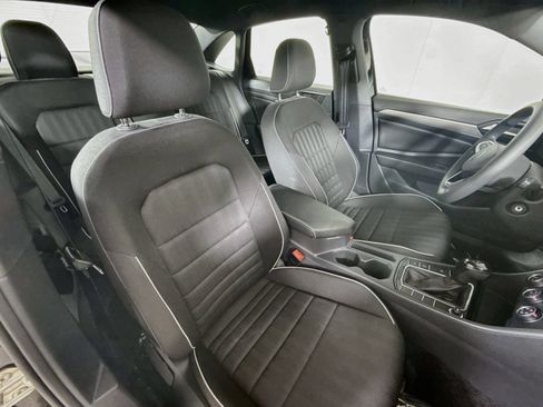 Used 2023 Volkswagen Jetta Sport FWD image 25