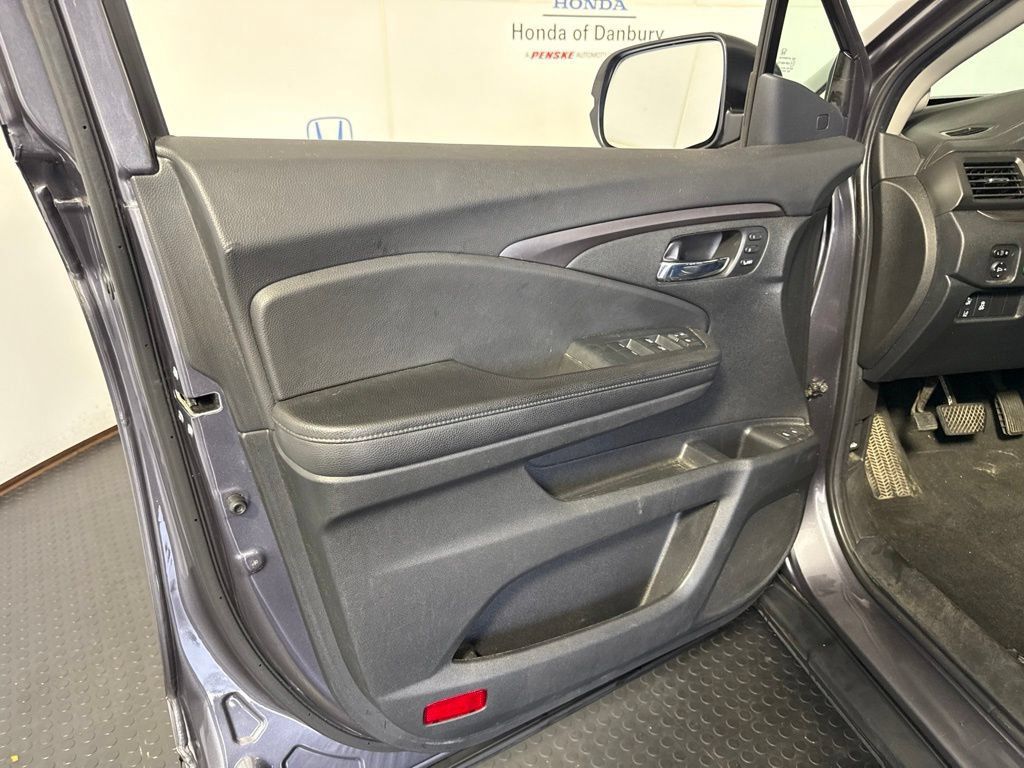 Used 2021 Honda Pilot EX-L image 13